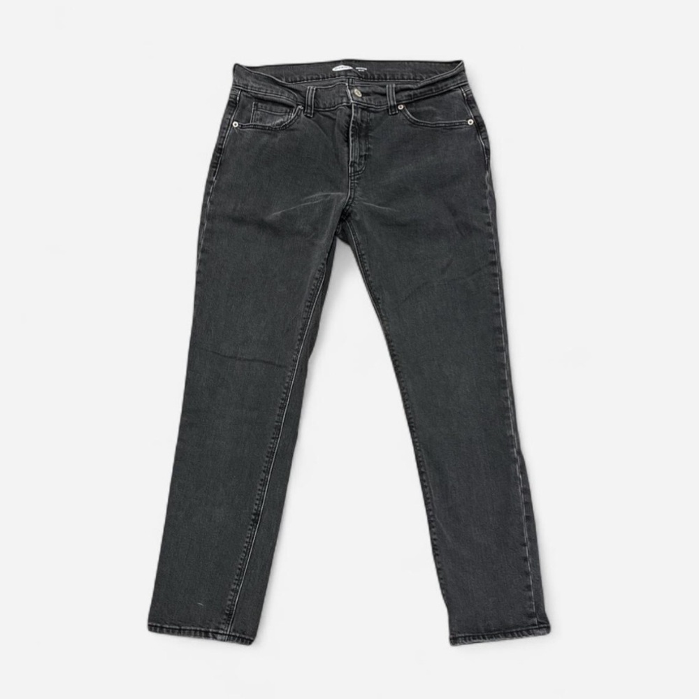 Old Navy Women’s Boyfriend Mid rise Black Jeans Size 6
